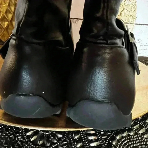 GIRLS DARK BROWN BOOT SIZE 10 - Picture 2 of 7